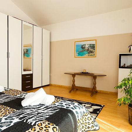 Apartments Villa Orange Zadar Dış mekan fotoğraf
